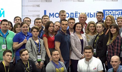 О функциях депутата, друзьях в политике и выборах